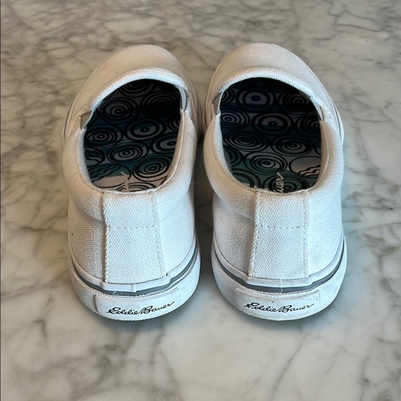 Eddie Bauer White Canvas Sneakers with Rubber Toe Cap - Picture 3 of 5